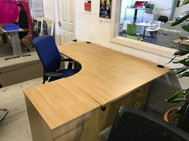 office furniture clearance for sale in delhi post thumbnail image